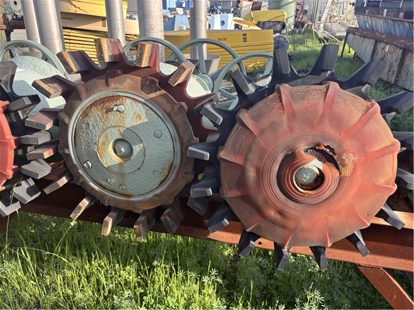 3 Each Denver (dr 24) Flotation Cells Mechanism With Driven Sheaves .)